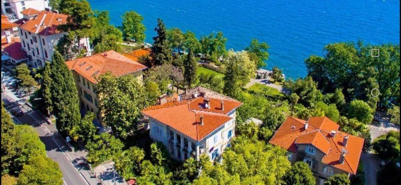 Gianna Apartman *